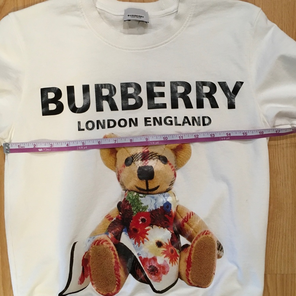 Burberry Cream Sweatshirt with Floral Teddy Bear - Picture 7 of 7